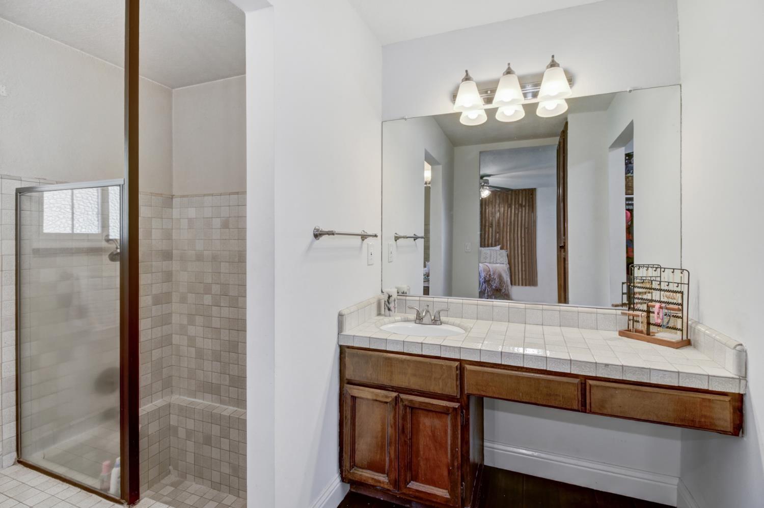 2239 Seabler Place Carmichael, CA 95608 - Photo 40 of 68