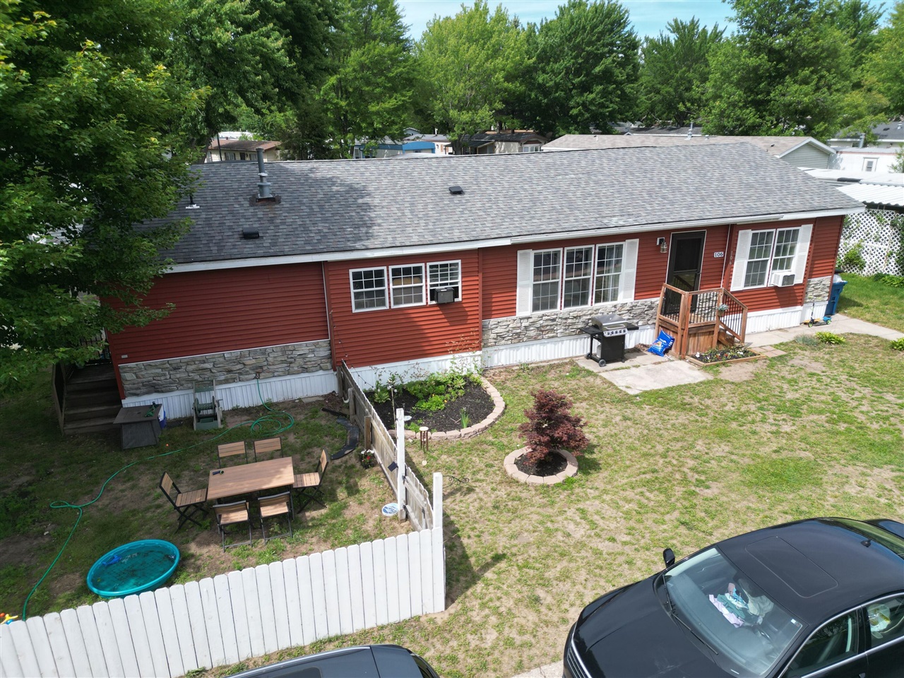 1281 East Pontaluna Road Spring Lake, MI 49456 - Photo 4 of 23