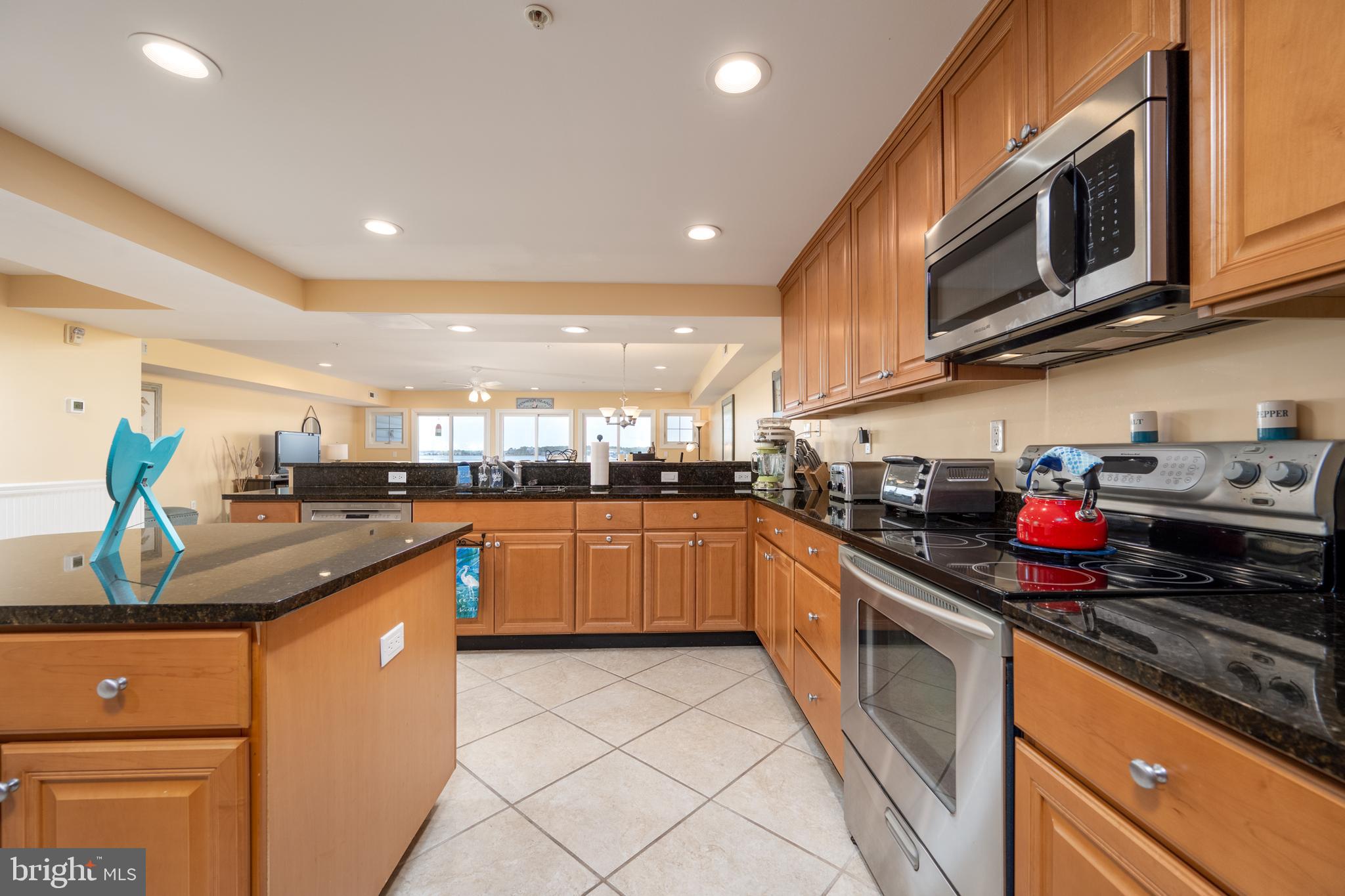 37304 Lighthouse Road, Unit 8 Selbyville, DE 19975 - Photo 12 of 53 Open concept