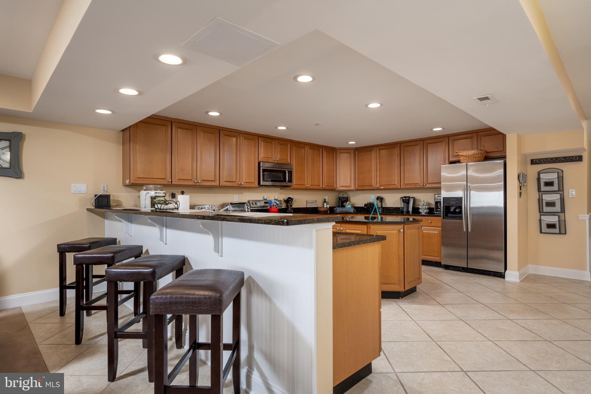 37304 Lighthouse Road, Unit 8 Selbyville, DE 19975 - Photo 13 of 53 Belly up to the bar area