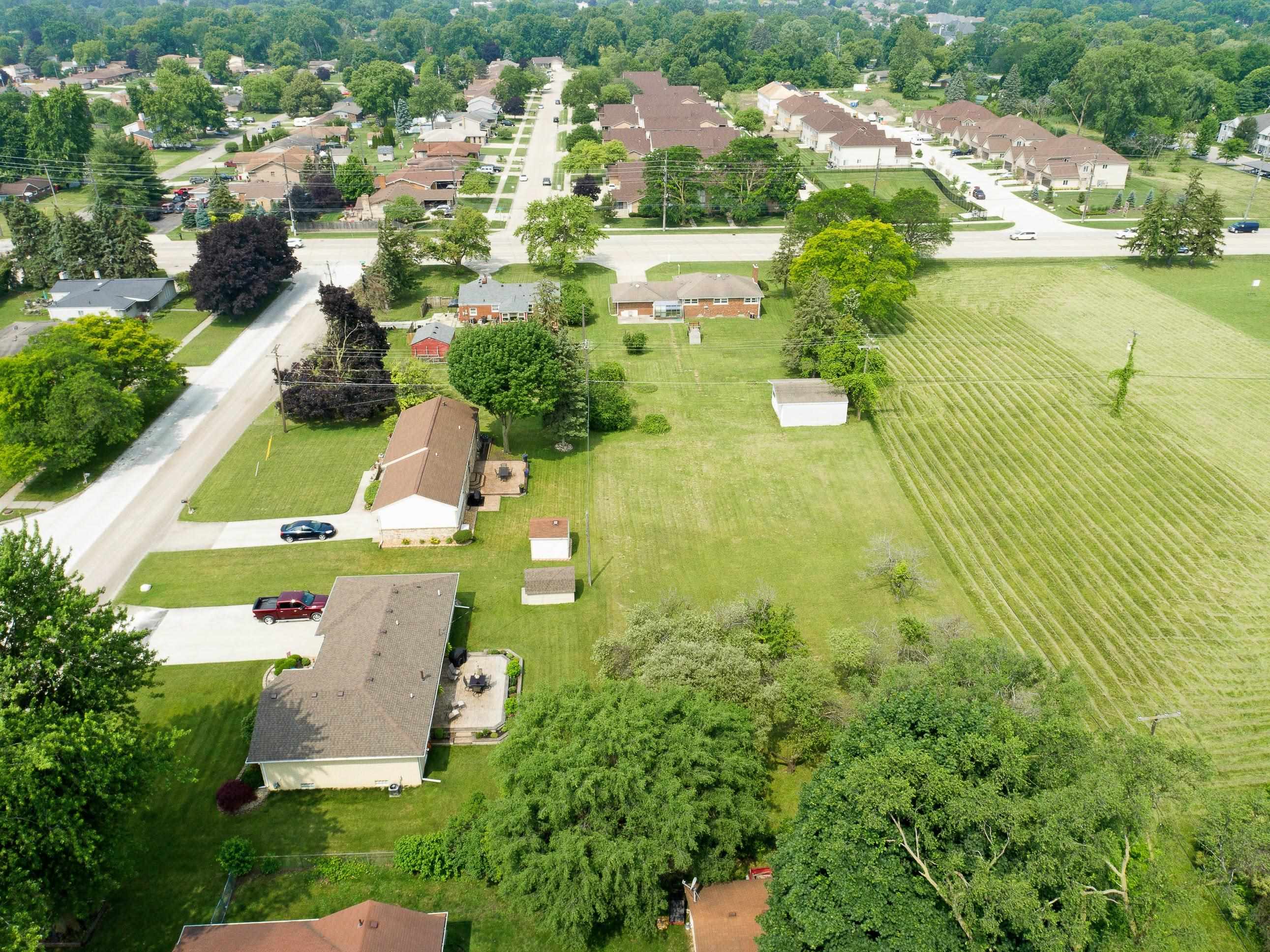 36064 Garfield Road Clinton Township, MI 48035 - Photo 10 of 42 50113285-9.JPG