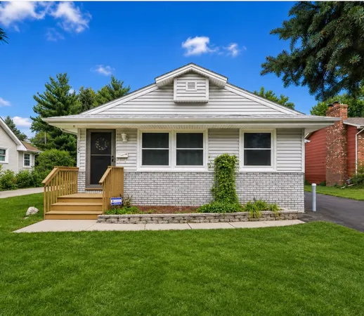$379,900 | 1123 43 1/2 Avenue Northeast, Columbia Heights, MN 55421