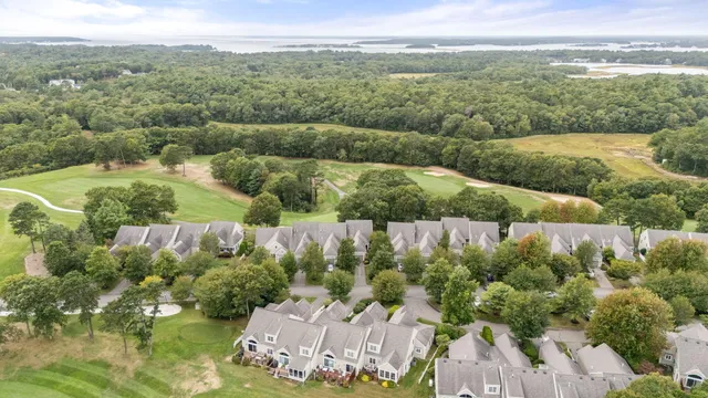 $679,000 | 34 Turnberry Road, Unit 34, Bourne, MA 02532