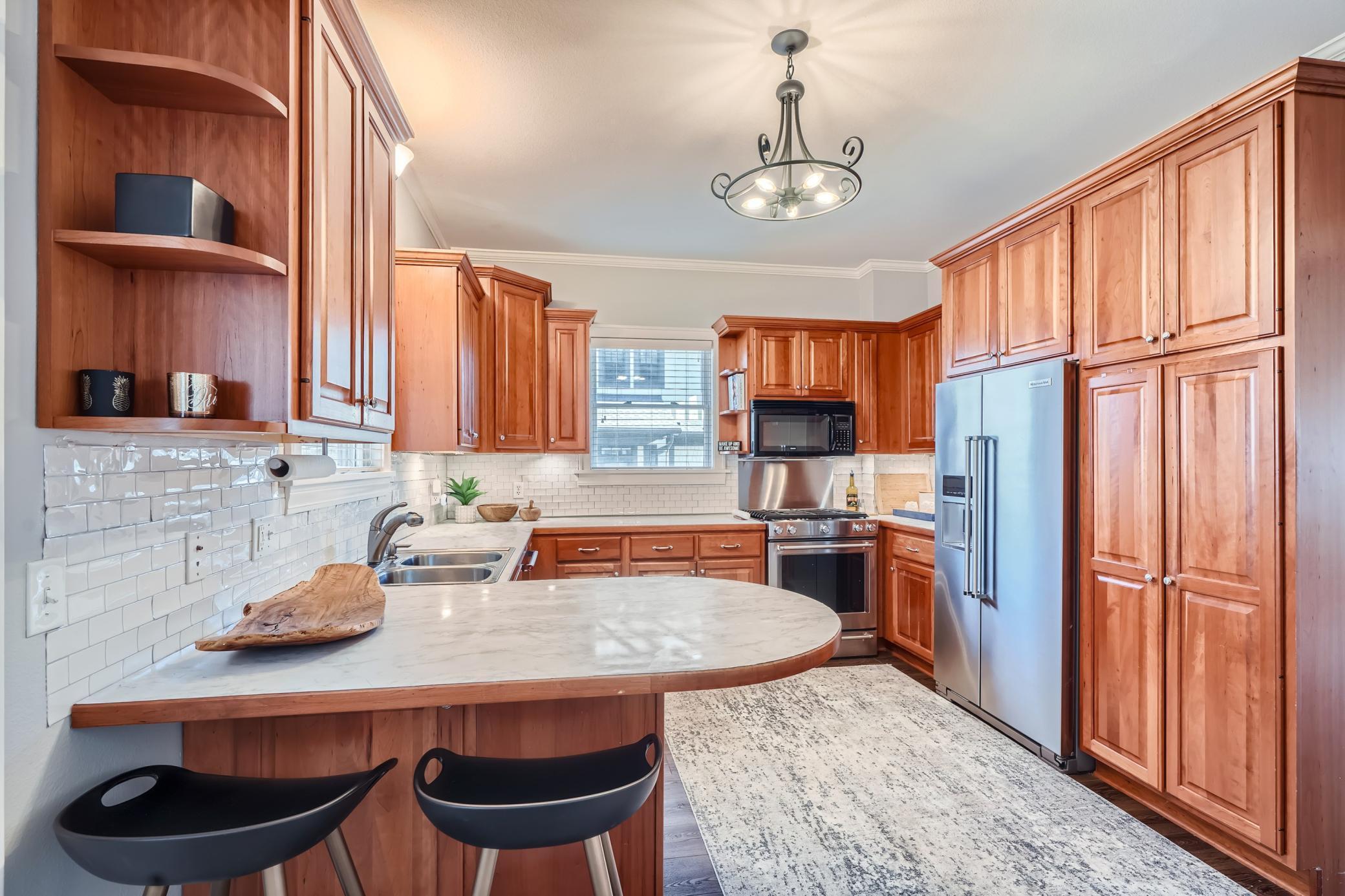 1045 Lake Street East Wayzata, MN 55391 - Photo 14 of 27