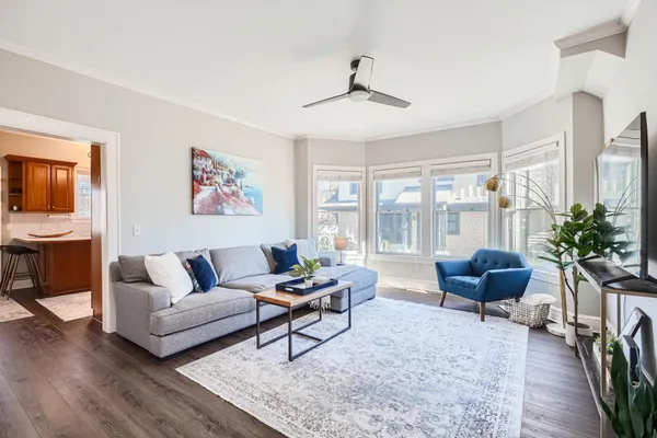 $5,500 | 1045 Lake Street East, Wayzata, MN 55391