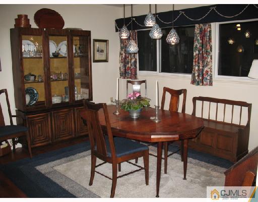 4 Rumson Road Kendall Park, NJ 08824 - Photo 7 of 9 Gallery Image 7