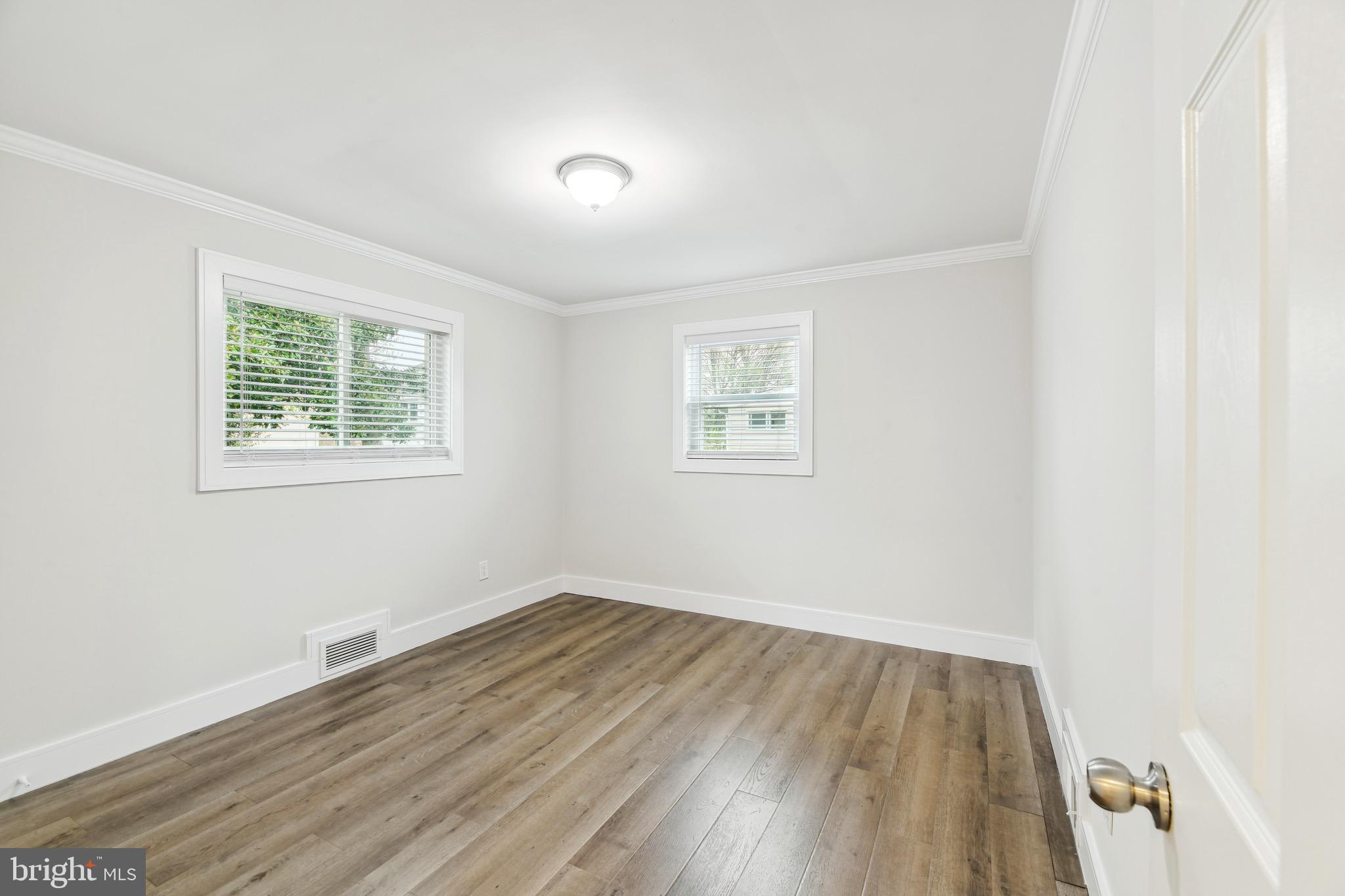 6005 Amherst Avenue Springfield, VA 22150 - Photo 16 of 34 Bedroom 3