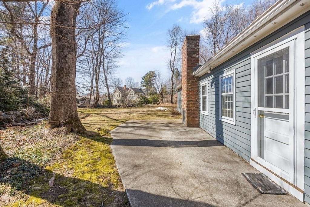 8 Juniper Place Lexington, MA 02420 - Photo 36 of 42