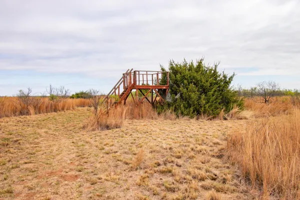 $560,000 | High Point, Memphis, TX 79245