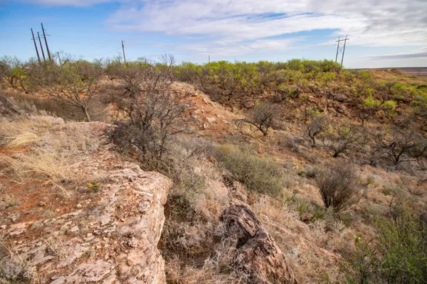 $560,000 | High Point, Memphis, TX 79245