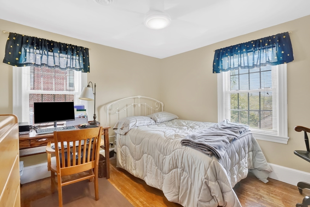 146 Bellevue Avenue Springfield, MA 01108 - Photo 35 of 42