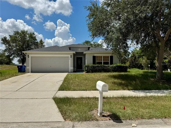 $349,900 | 1004 White Bark Court, Minneola, FL 34715