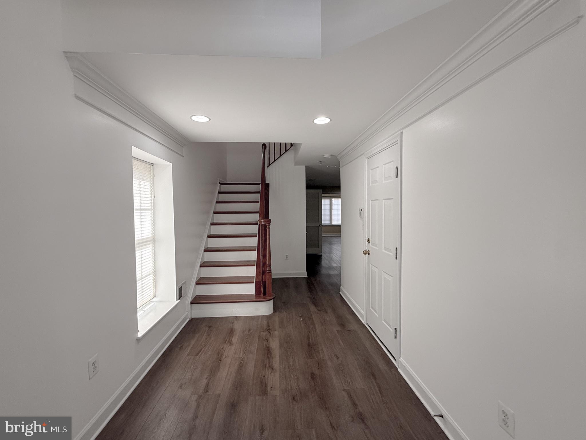 4228 Lower Drive Fairfax, VA 22030 - Photo 2 of 39 Gallery Image 2