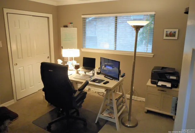 $2,400 | 3715 Twisted Oaks Drive, San Antonio, TX 78217