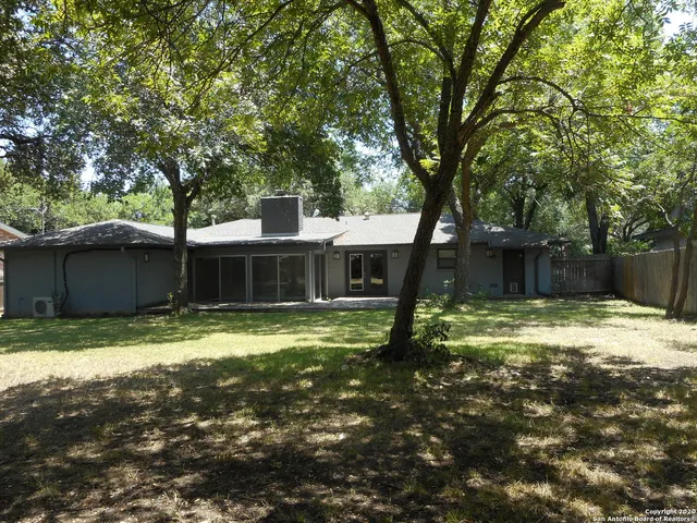 $2,400 | 3715 Twisted Oaks Drive, San Antonio, TX 78217