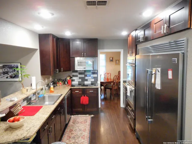 $2,400 | 3715 Twisted Oaks Drive, San Antonio, TX 78217