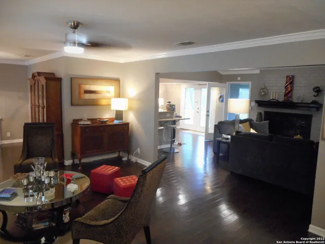 $2,400 | 3715 Twisted Oaks Drive, San Antonio, TX 78217