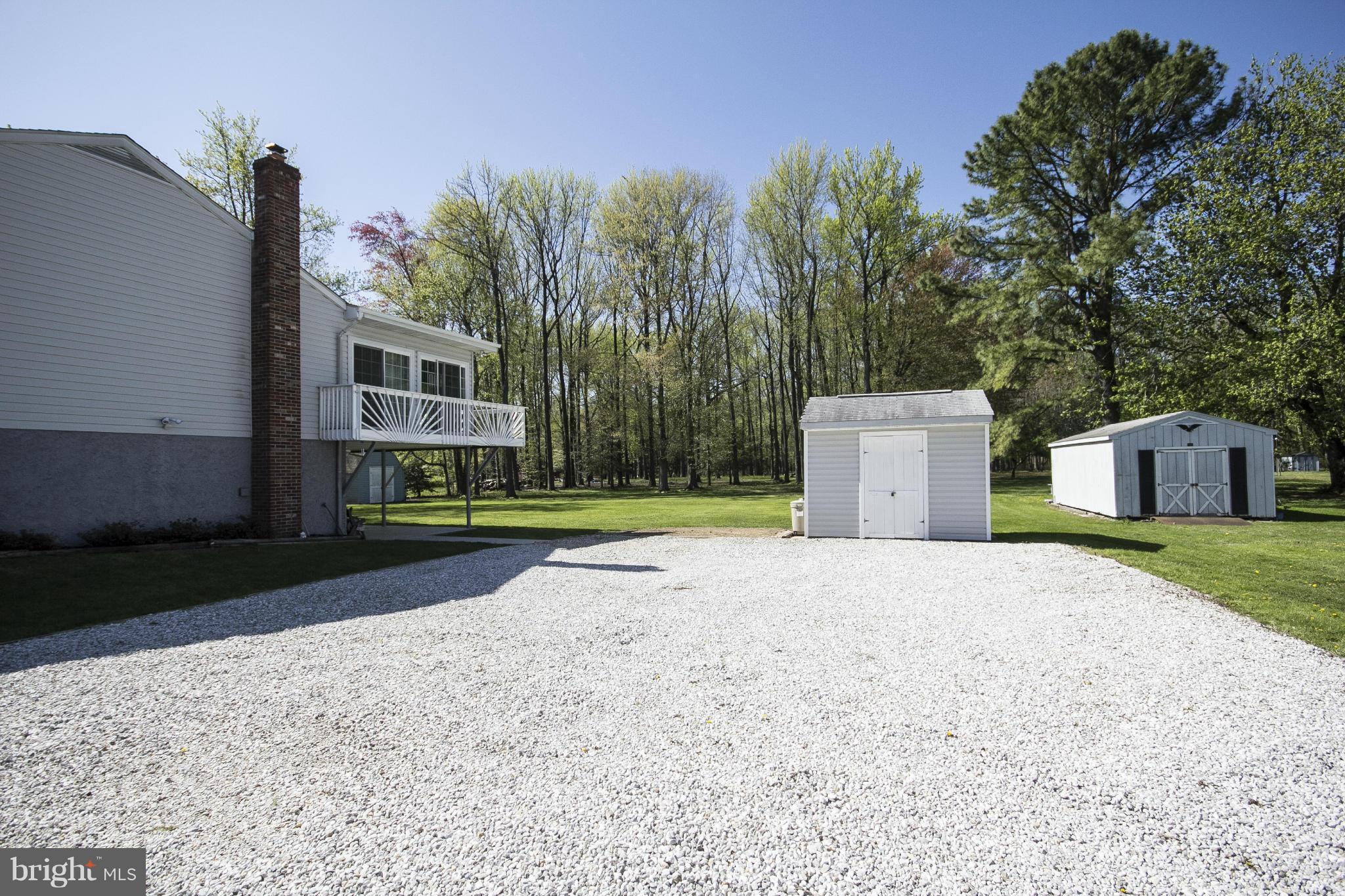 1118 Seneca Road Middle River, MD 21220 - Photo 2 of 30 Large Driveway