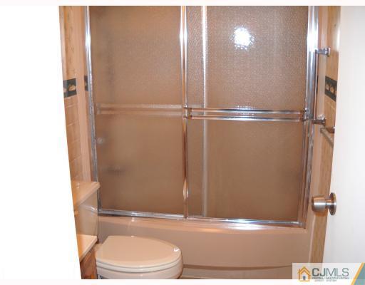 58 Corona Road East Brunswick, NJ 08816 - Photo 3 of 10 Gallery Image 3
