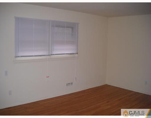 58 Corona Road East Brunswick, NJ 08816 - Photo 5 of 10 Gallery Image 5