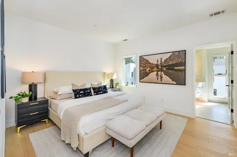 $799,000 | 1116 Foster Road, Napa, CA 94558