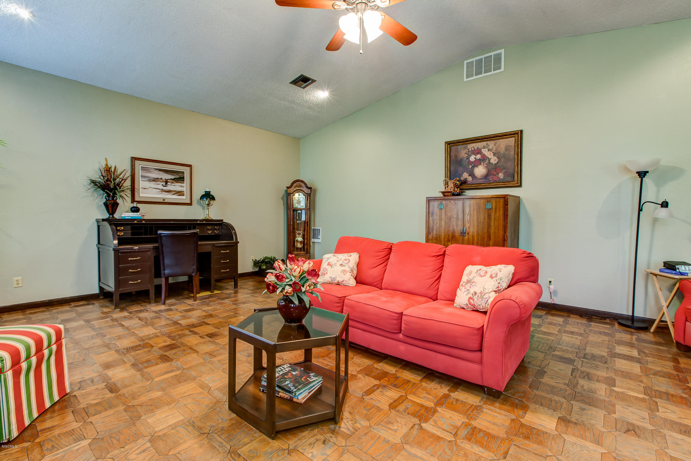 16276 Shaw Road Gulfport, MS 39503 - Photo 15 of 49 16276Shaw-26