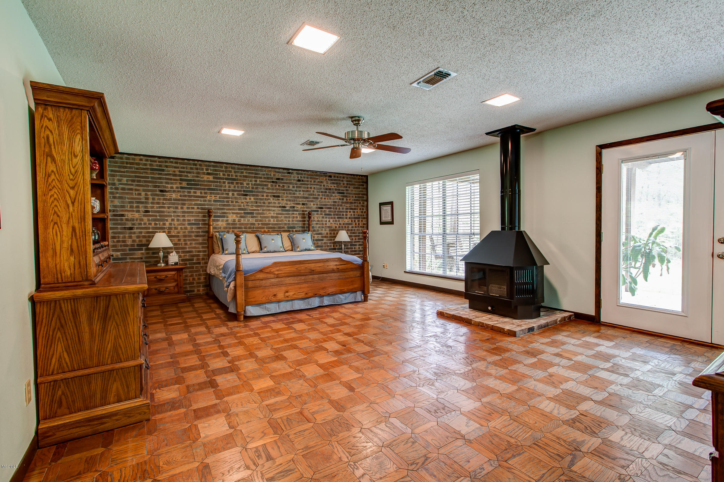 16276 Shaw Road Gulfport, MS 39503 - Photo 18 of 49 16276Shaw-30