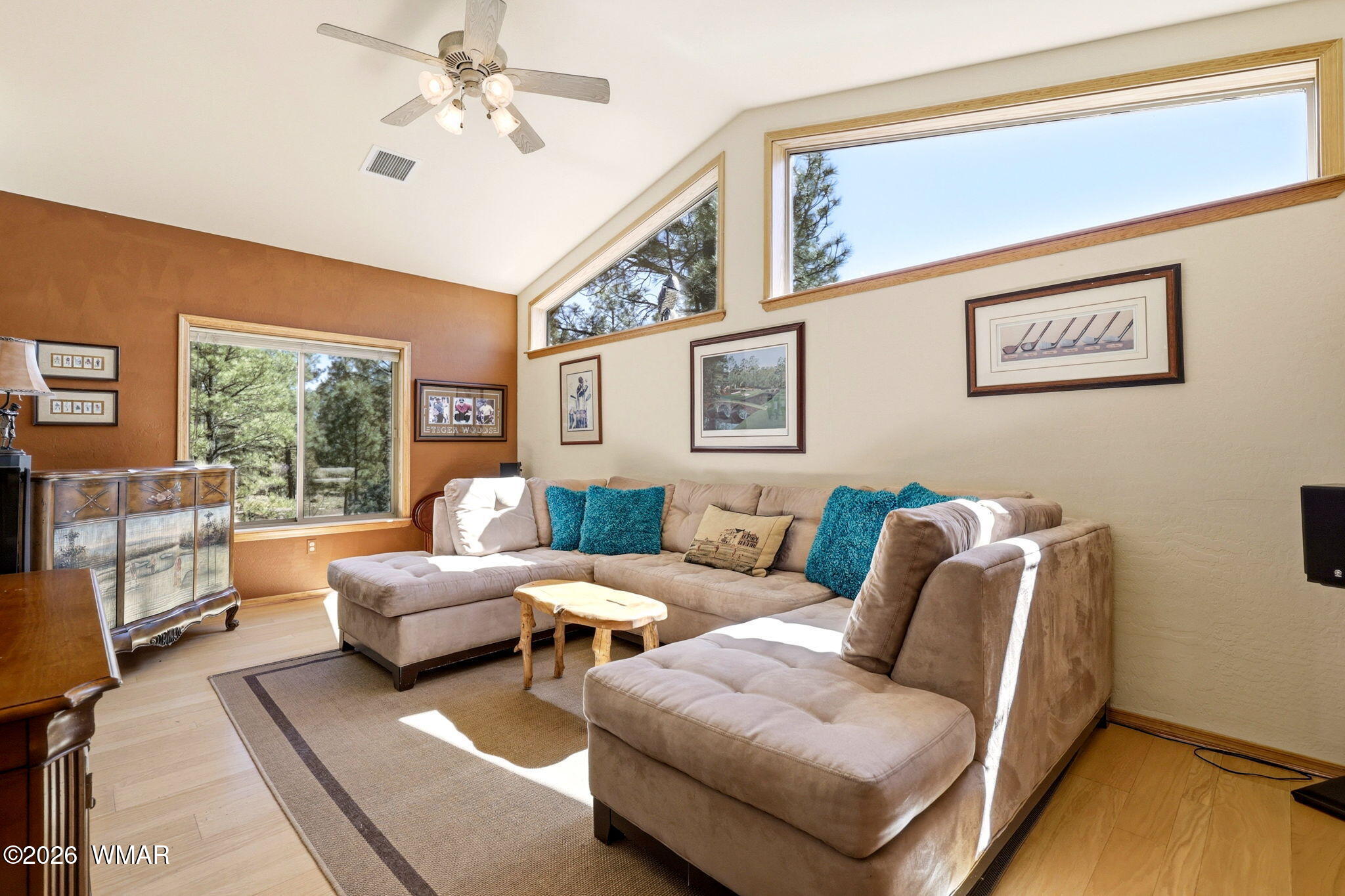 826 Pine Creek Circle Lakeside, AZ 85929 - Photo 22 of 65 a living room with furniture and a window