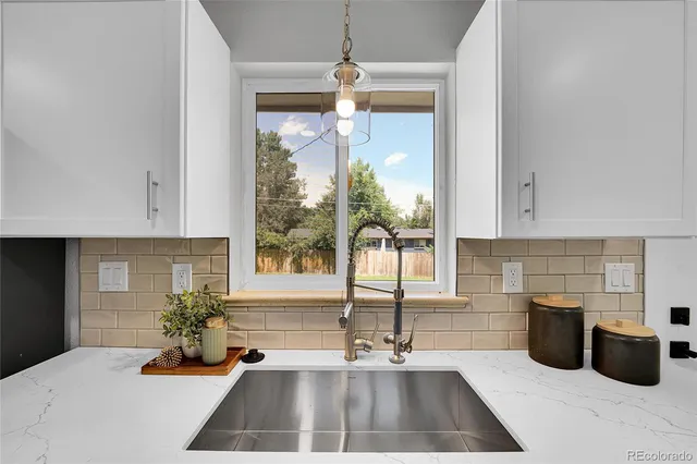 $809,000 | 7625 West 23rd Place, Lakewood, CO 80214