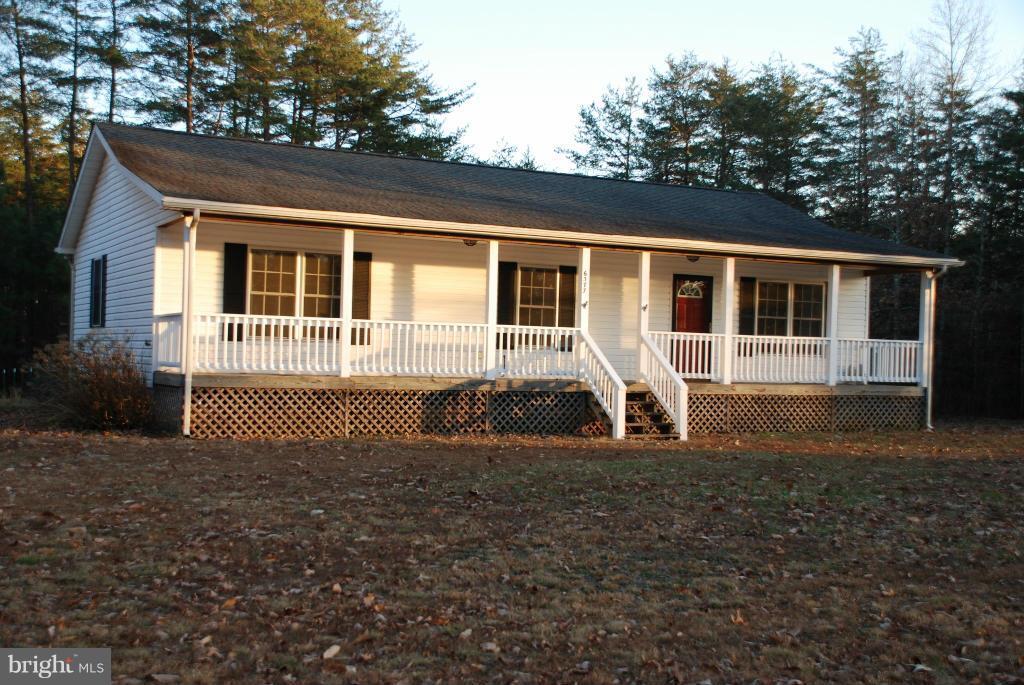 Exterior (Front)