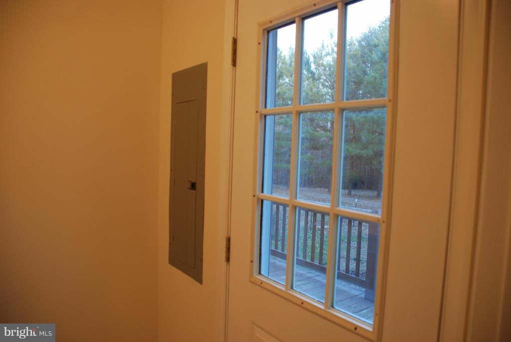 6377 Burr Hill Road Rhoadesville, VA 22542 - Photo 11 of 24 Interior (General)