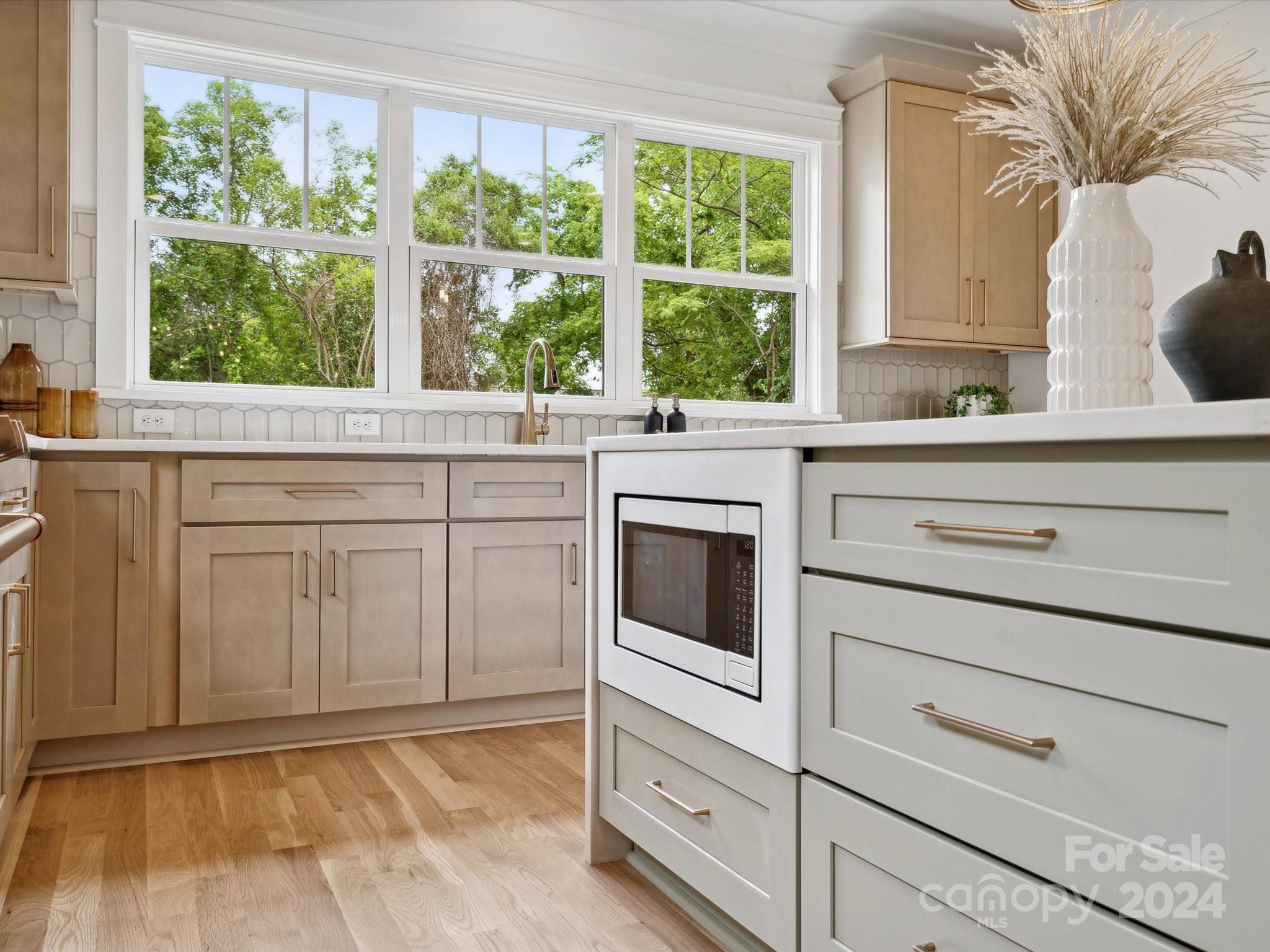 2112 Vanderbilt Road Charlotte, NC 28206 - Photo 11 of 46 Gallery Image 11