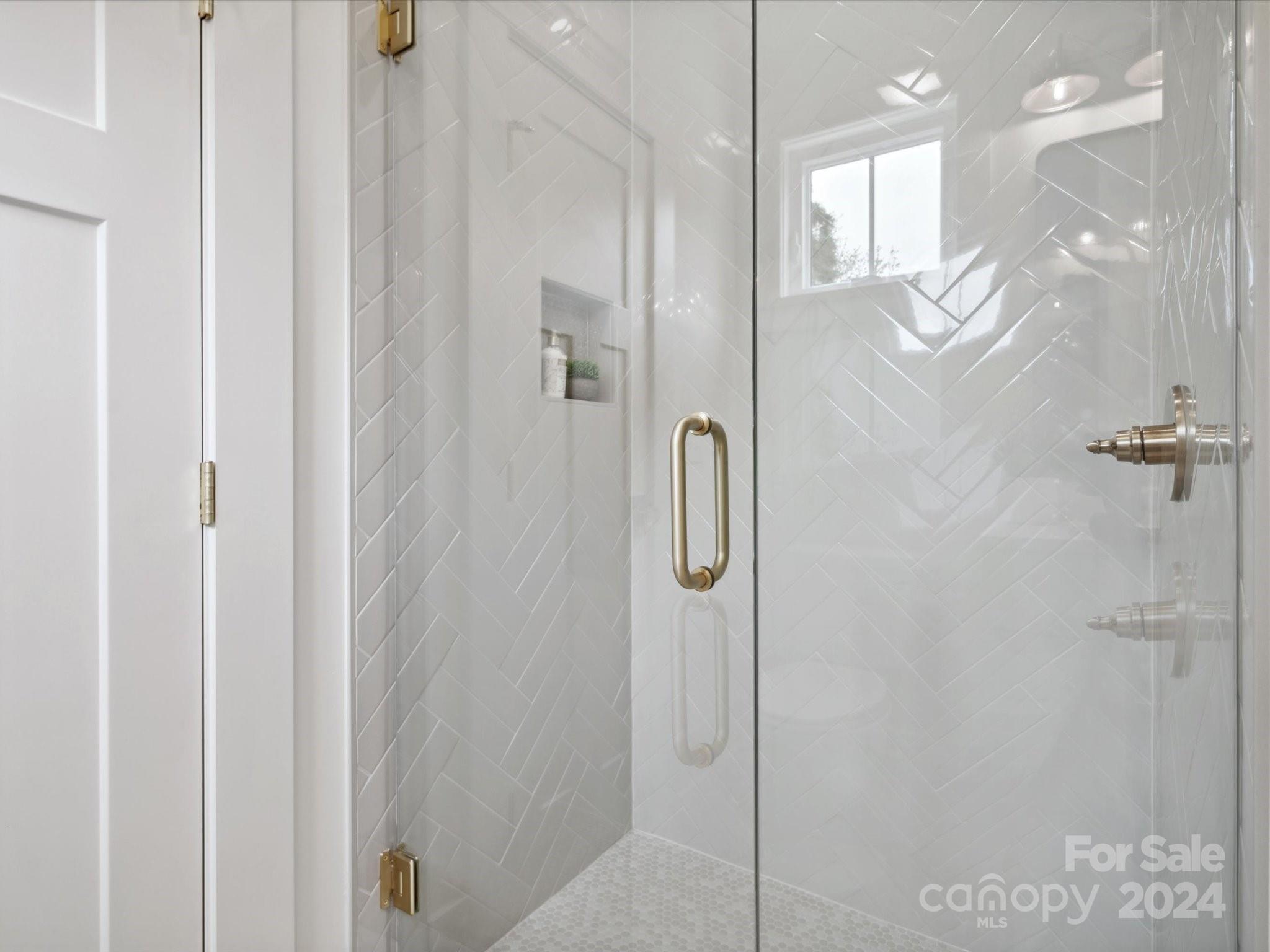 2112 Vanderbilt Road Charlotte, NC 28206 - Photo 23 of 46 Gallery Image 23