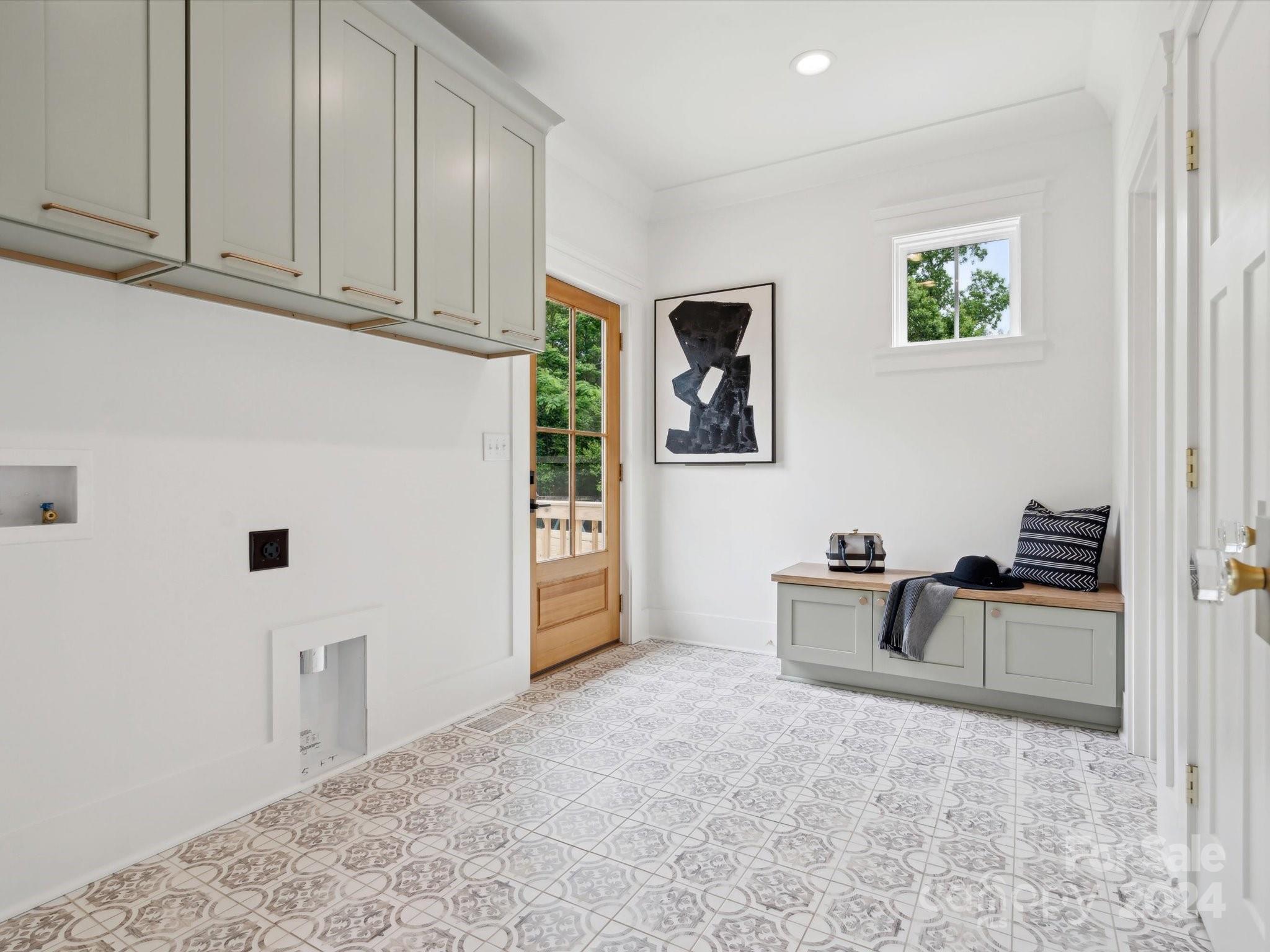 2112 Vanderbilt Road Charlotte, NC 28206 - Photo 24 of 46 Gallery Image 24