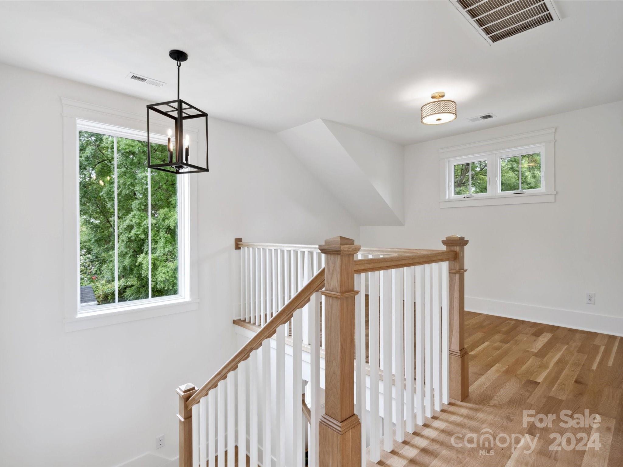 2112 Vanderbilt Road Charlotte, NC 28206 - Photo 25 of 46 Gallery Image 25