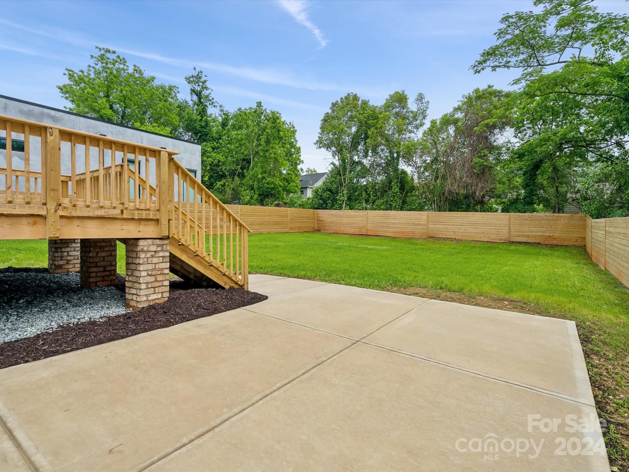 2112 Vanderbilt Road Charlotte, NC 28206 - Photo 40 of 46 Gallery Image 40