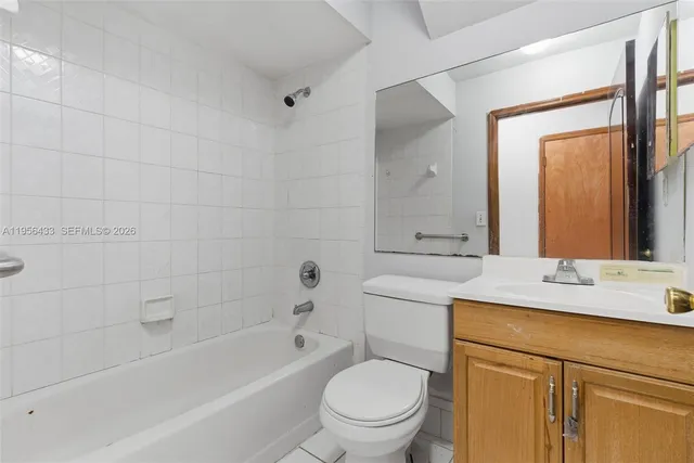 $444,900 | 15804 Southwest 112th Terrace, Miami, FL 33196