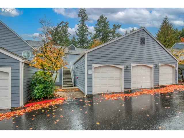 $285,000 | 17580 Northwest Springville Road, Unit G5, Portland, OR 97229