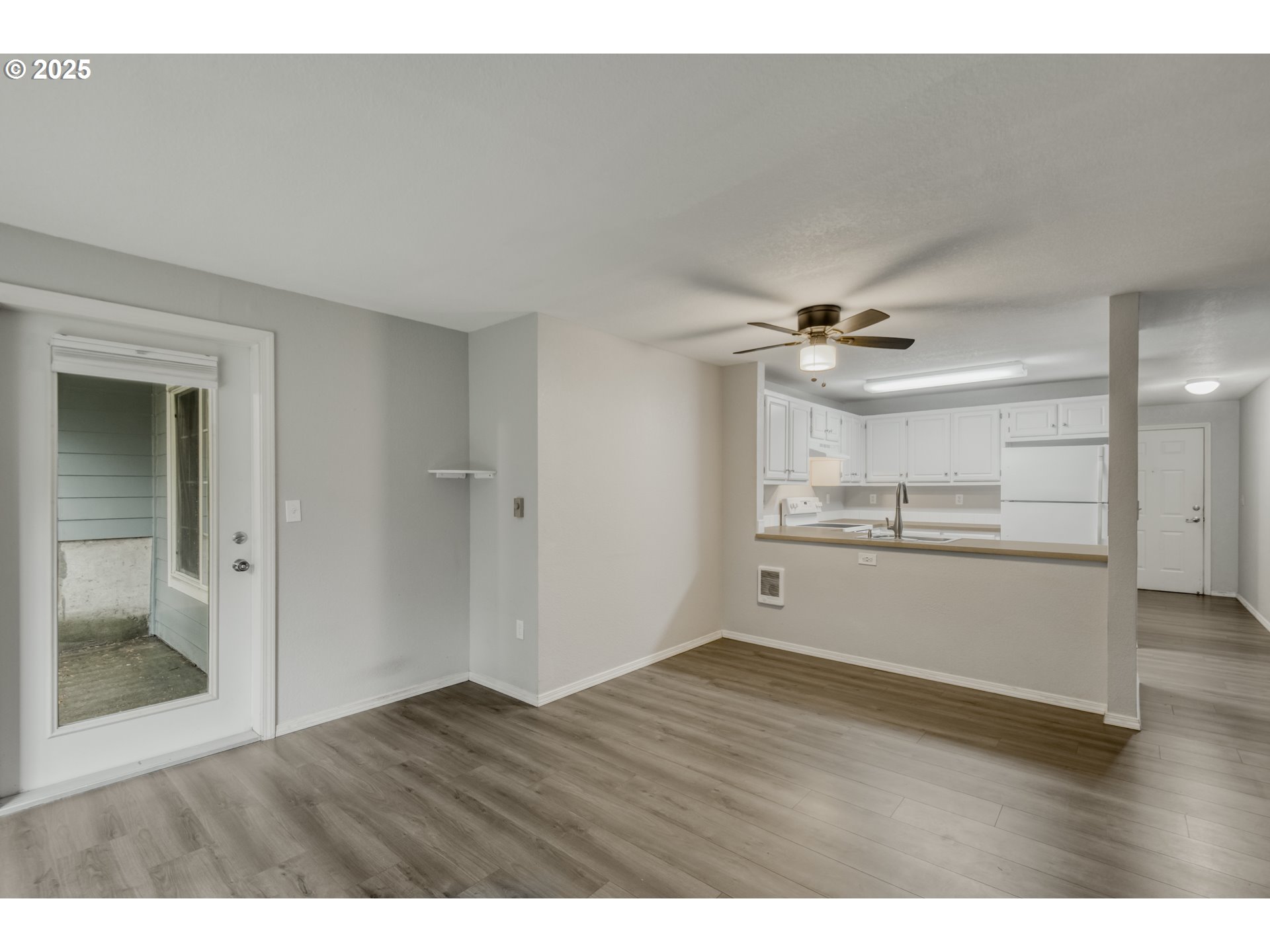 17580 Northwest Springville Road, Unit G5 Portland, OR 97229 - Photo 11 of 31