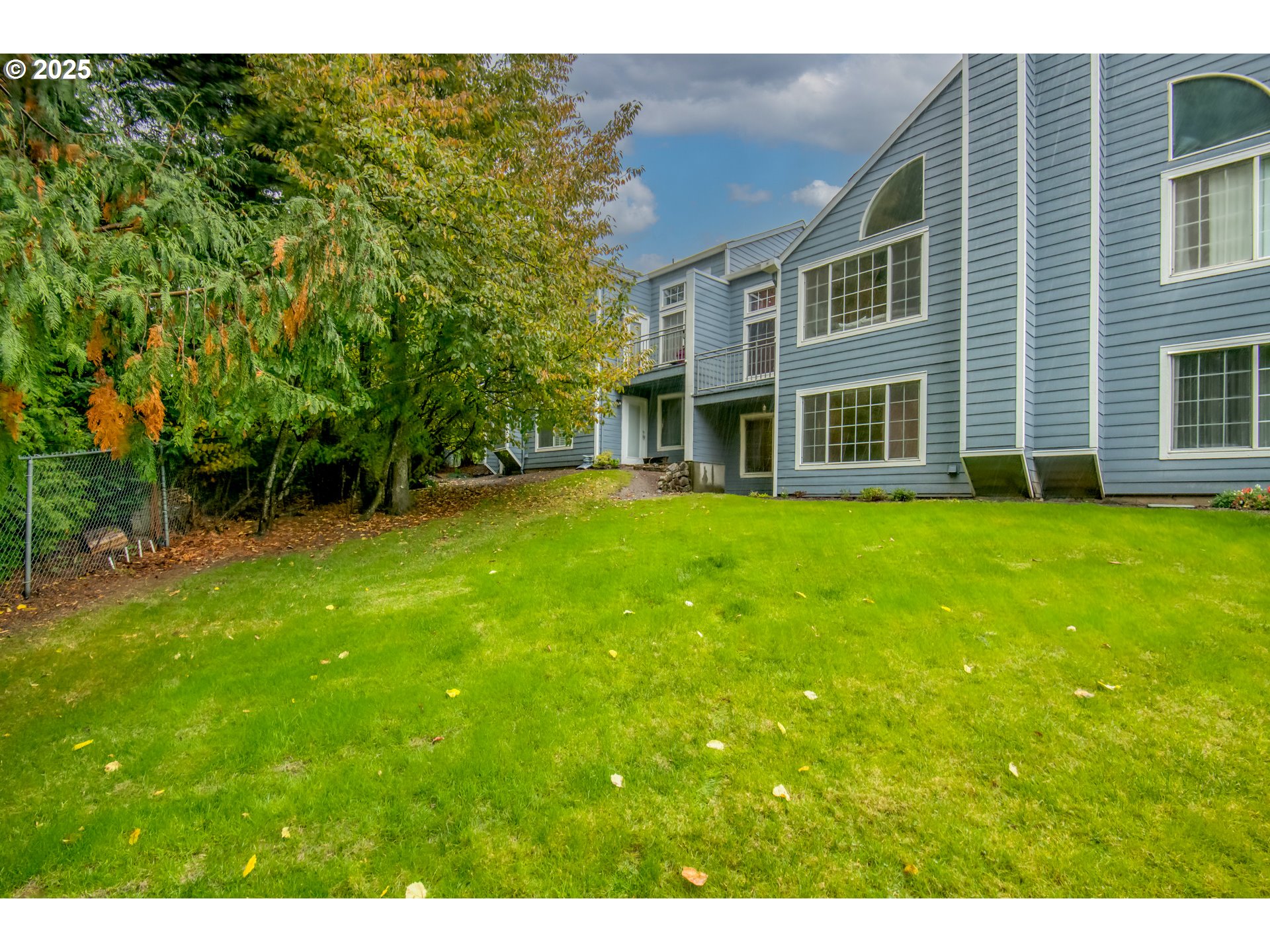 17580 Northwest Springville Road, Unit G5 Portland, OR 97229 - Photo 24 of 31