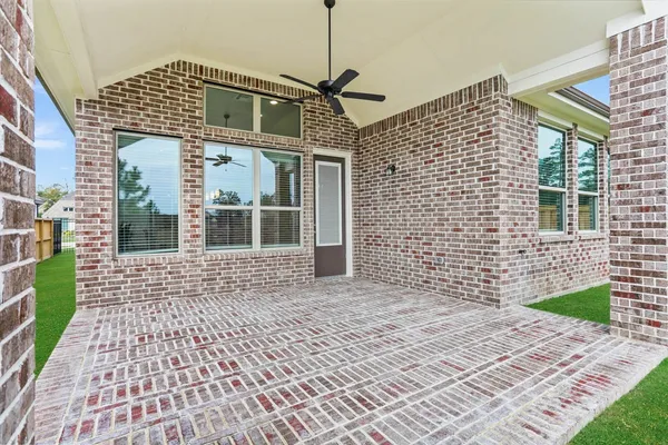 $379,990 | 122 Afton June Drive, Rosenberg, TX 77471