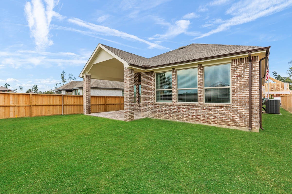 122 Afton June Drive Rosenberg, TX 77471 - Photo 18 of 21 **Photos are representative - not of actual home**