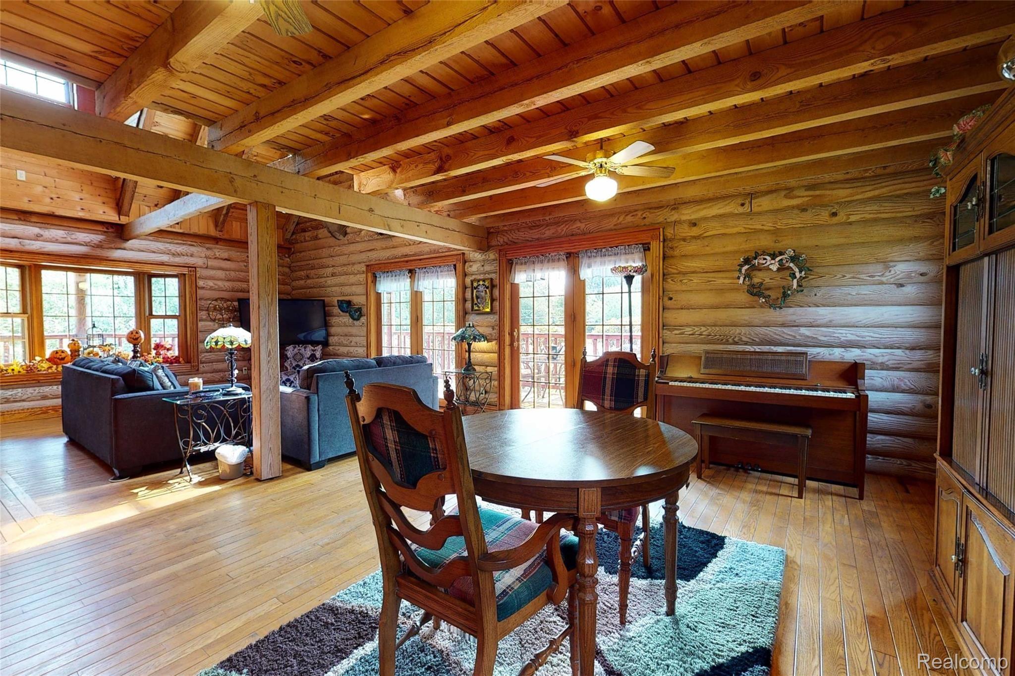 10118 Coldwater Road Flushing, MI 48433 - Photo 18 of 62 10118-Coldwater-Rd-14 Living Room.jpg