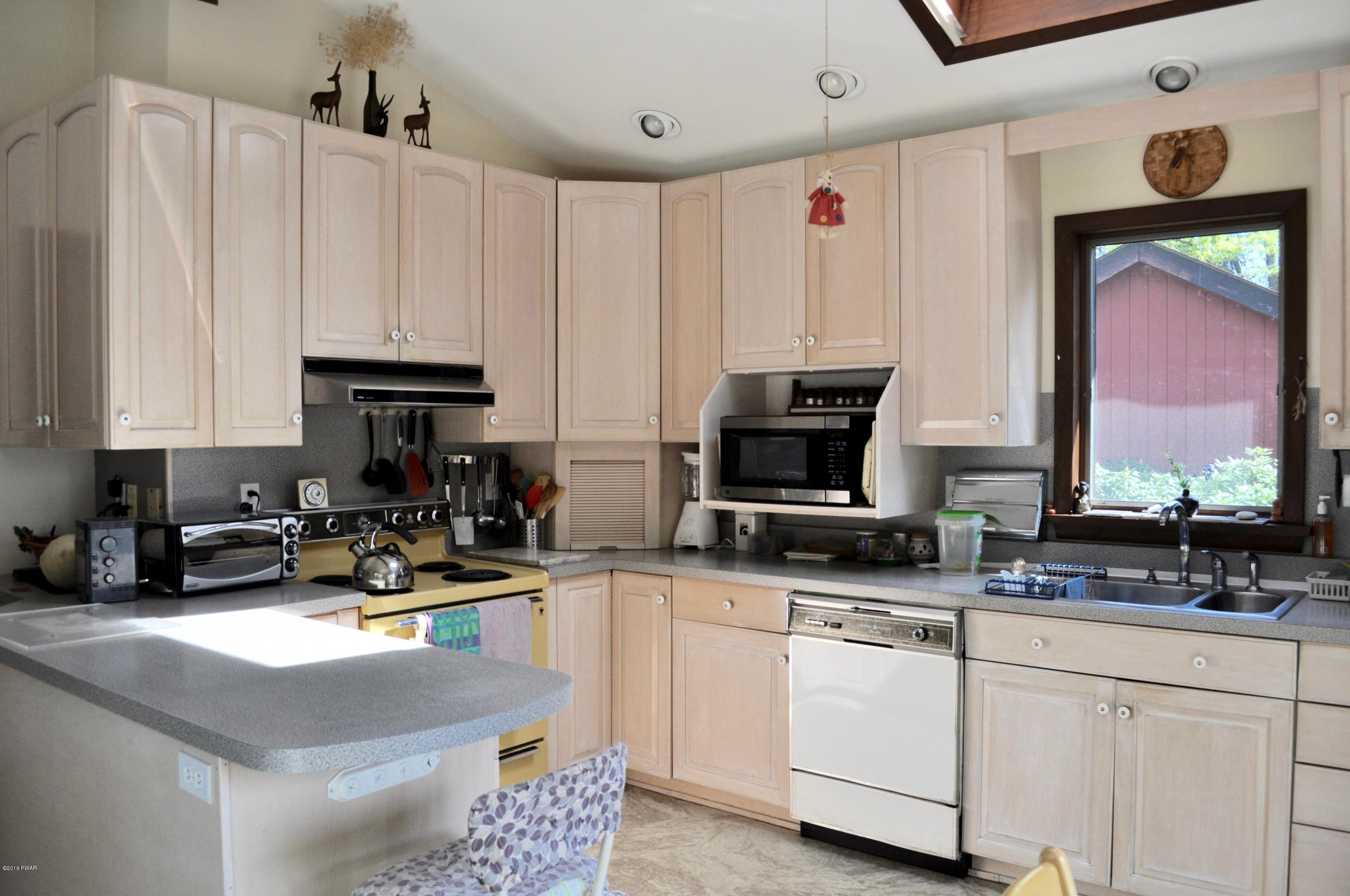 361 Springbrook Road Shohola, PA 18458 - Photo 11 of 30 KITCHEN AREA