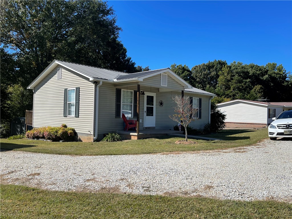 268 Kelly Mill Road Seneca, SC 29672 - Photo 3 of 23 Home Front
