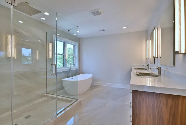 $1,675,000 | 456 North Elm Avenue, Elmhurst, IL 60126