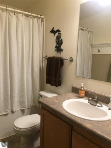 15169 22 Mile Road Tustin, MI 49688 - Photo 14 of 21 1854546-13