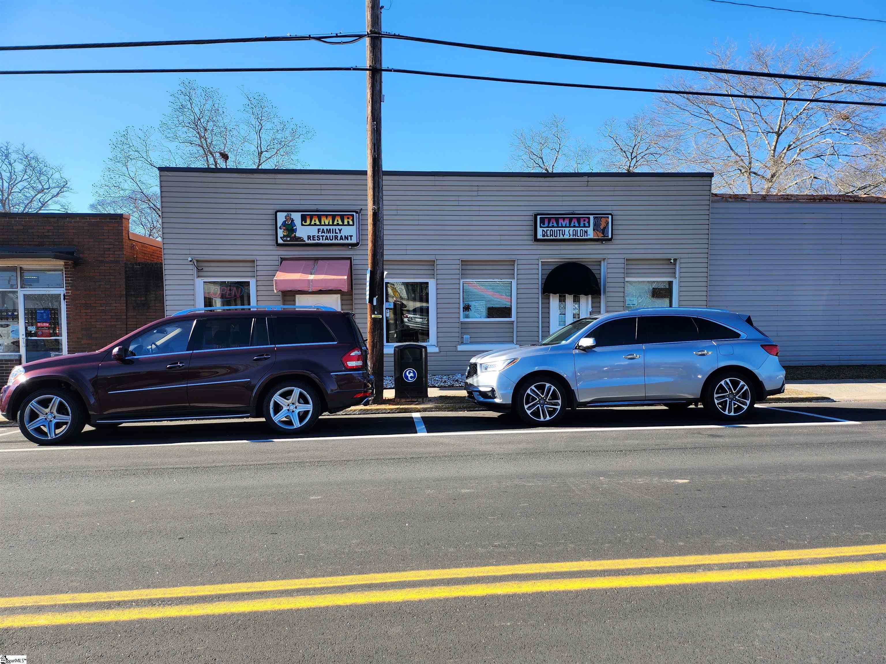 419 West Main Street Gray Court, SC 29645 - Photo 1 of 7