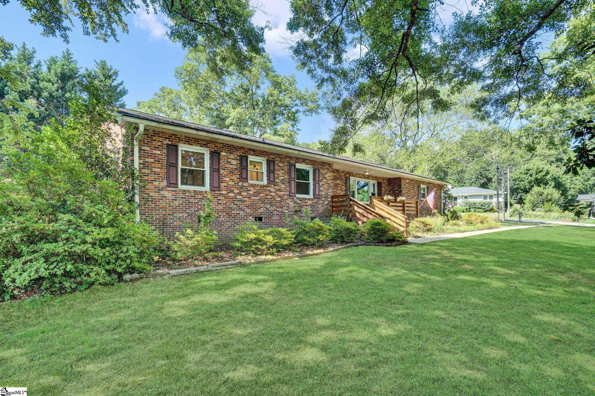 411 New Perry Road Greenville, SC 29617 - Photo 36 of 47 Gallery Image 36