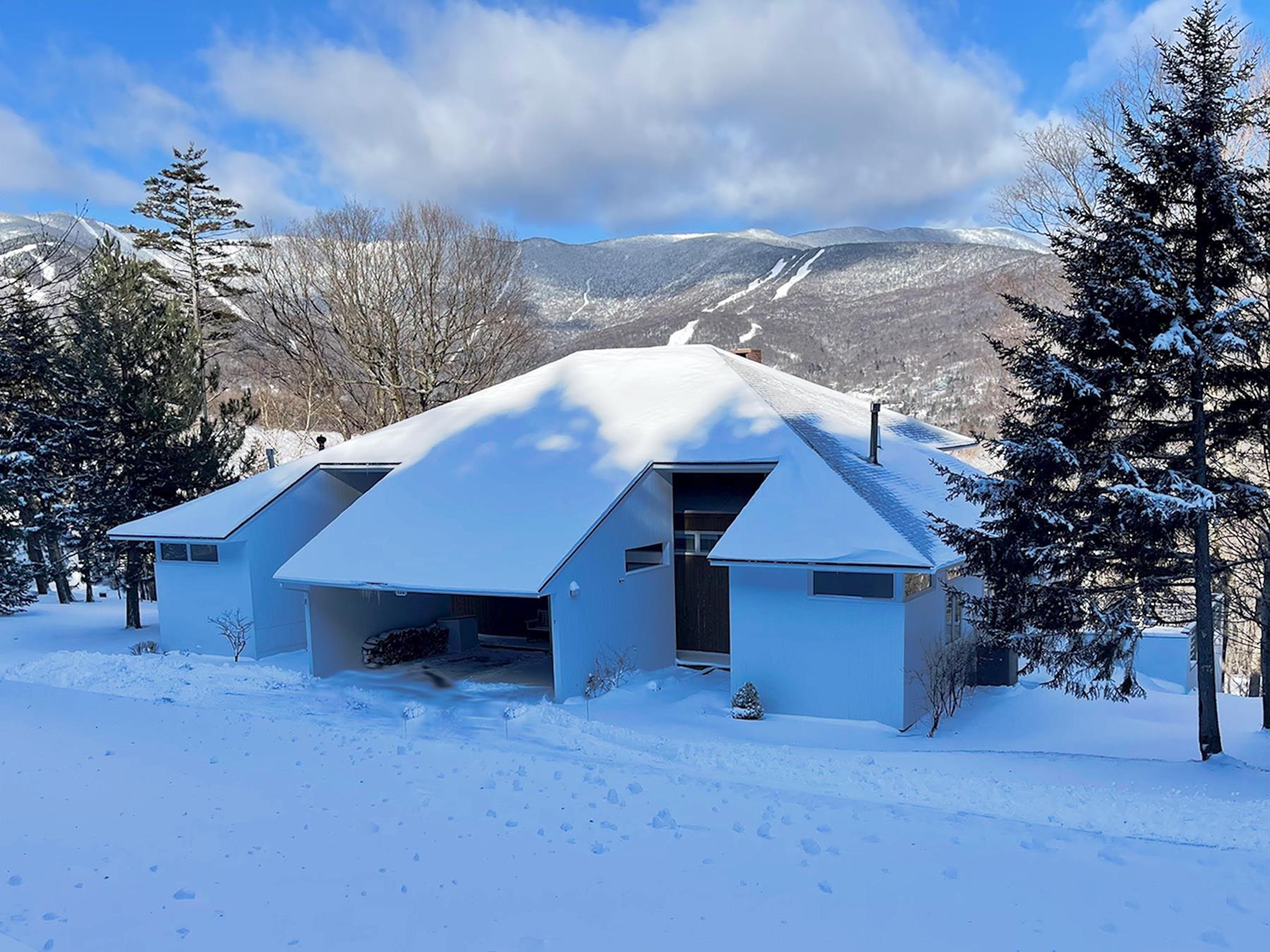 568 Mountain View Road, Unit 7 Warren, VT 05674 - Photo 1 of 35